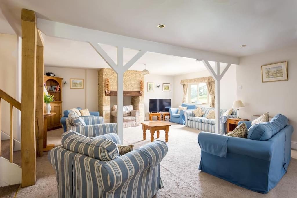 Stanway House, 8 Bedroom, 8 Bath Cheltenham Exterior photo